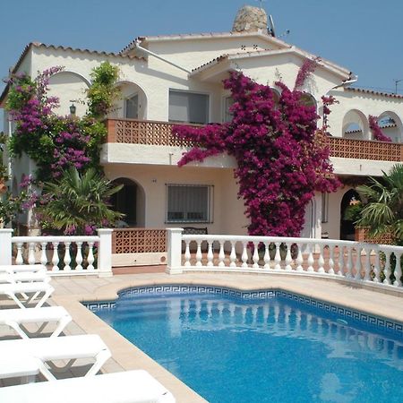 Villa Sol Empuriabrava Exterior photo