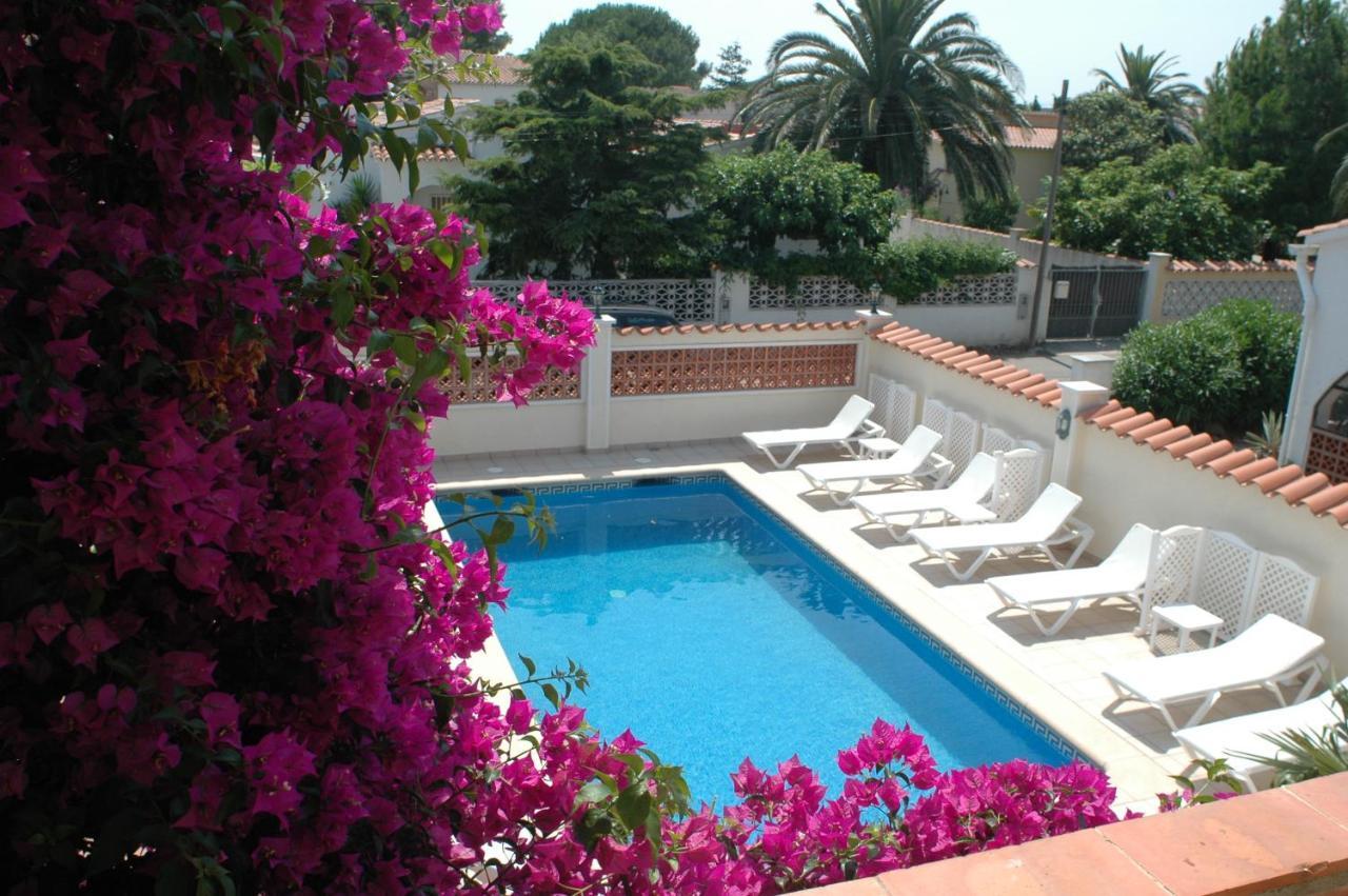 Villa Sol Empuriabrava Exterior photo